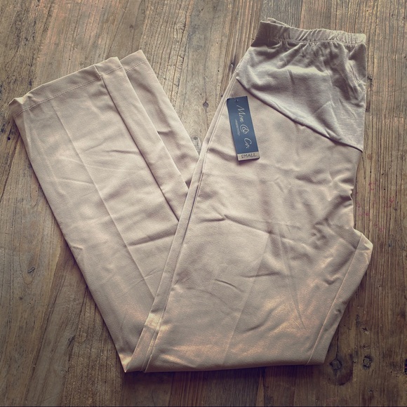 NWT maternity‎ khaki pants - Picture 1 of 3
